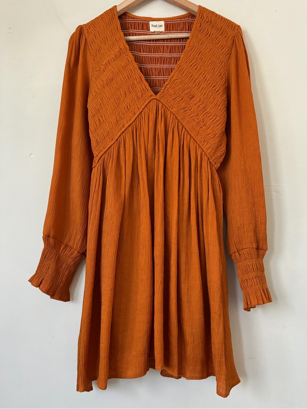 Peach Love California Rust Fall Orange Smocked V-Neck Mini Dress Long Sleeve L